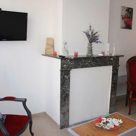 Apparts St Sepulcre Saint-Omer  Kültér fotó